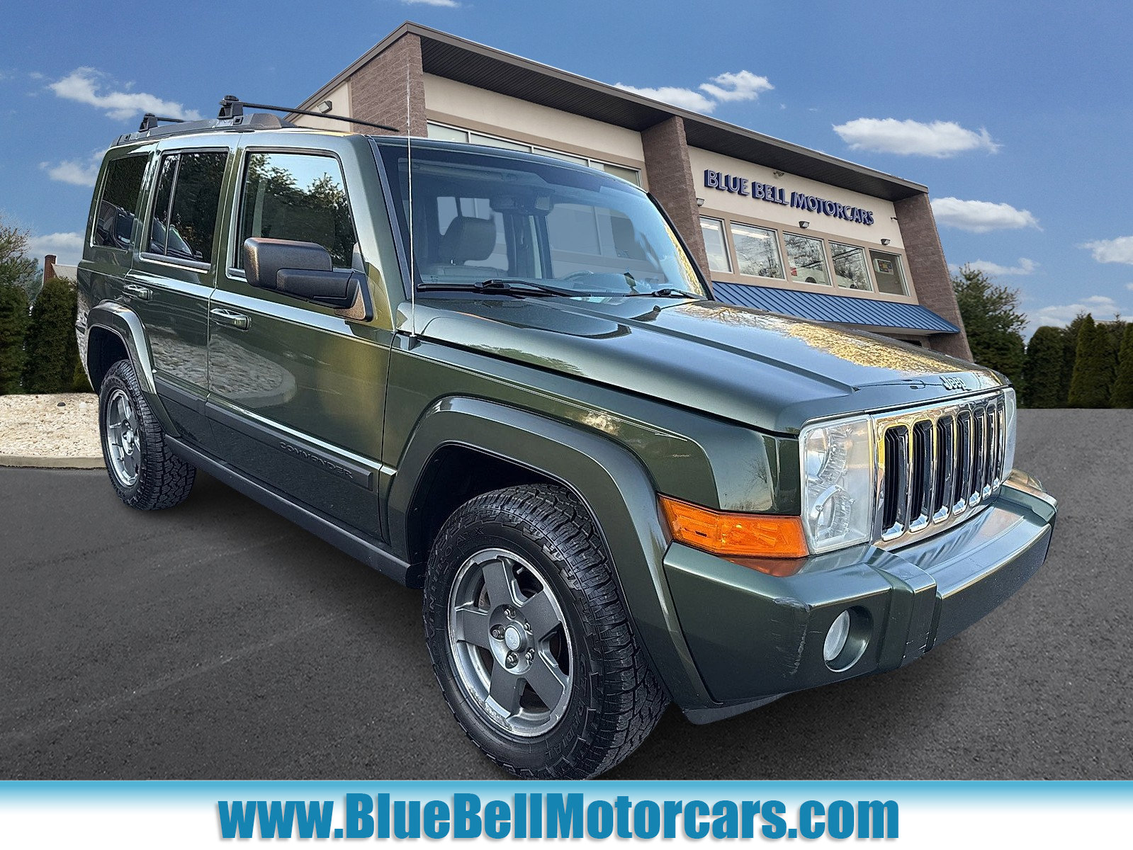 Used 2008 Jeep Commander Sport image 1