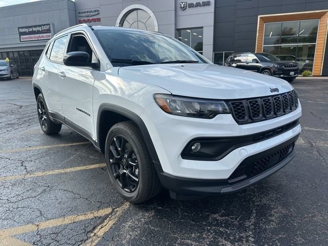 New 2026 Jeep Compass Latitude image 2