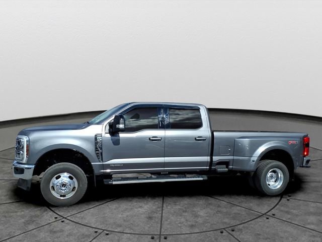 Used 2024 Ford F350 Lariat image 5