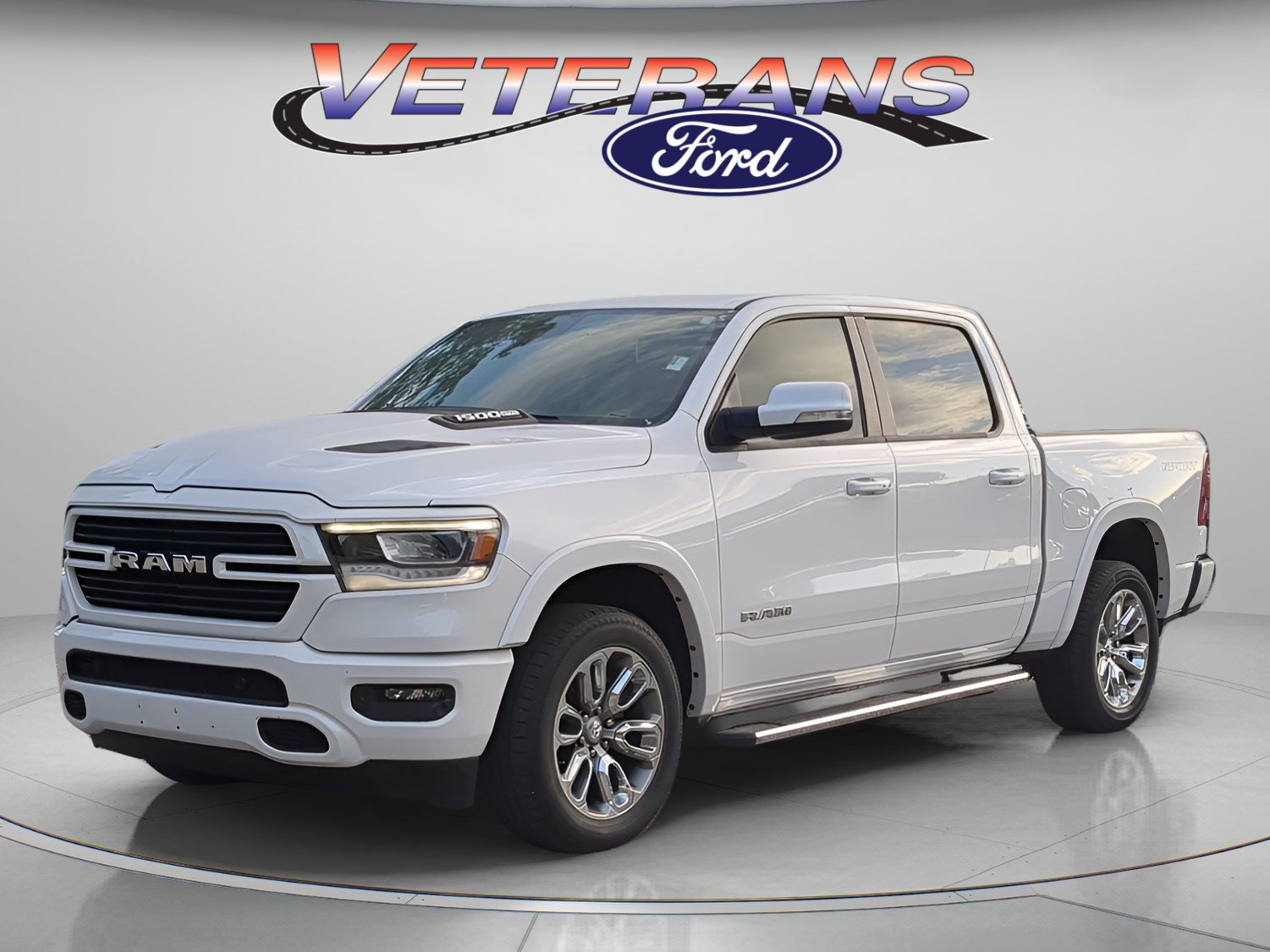 Used 2022 RAM 1500 Laramie w/ Sport Appearance Package