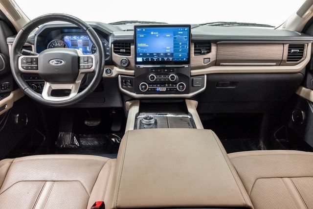 Used 2023 Ford Expedition Limited AWD/4WD image 32
