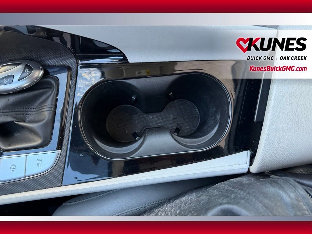 Used 2025 Hyundai Elantra Limited image 20