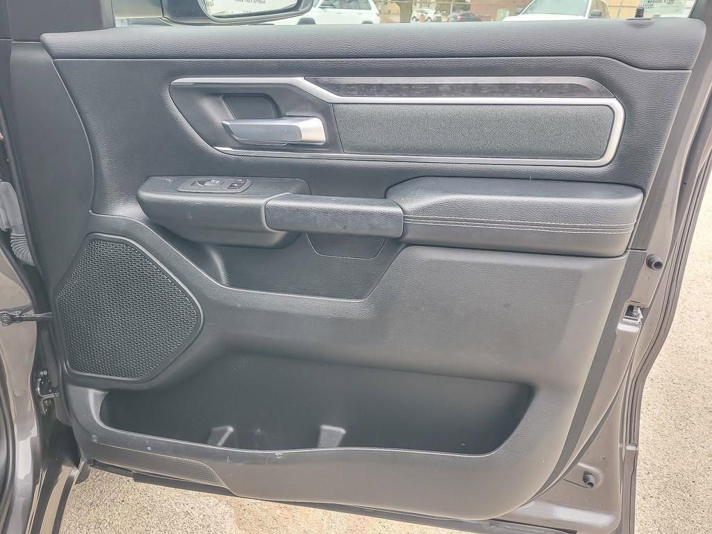 Used 2022 RAM 1500 Big Horn AWD/4WD image 22
