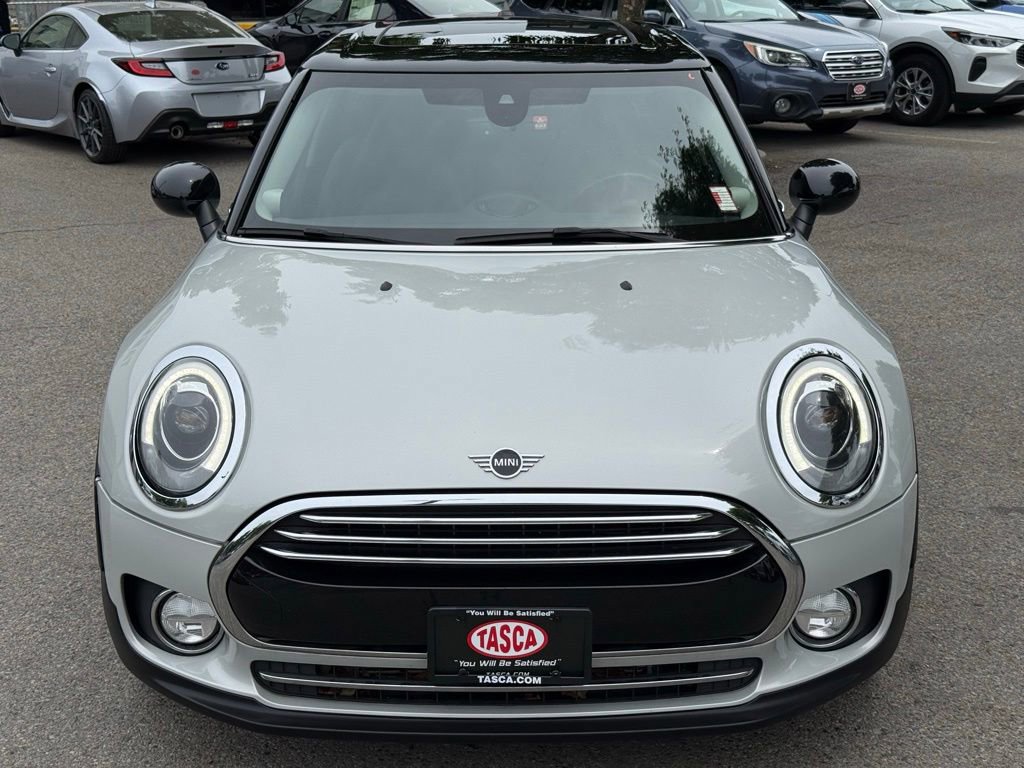 Used 2019 MINI Cooper Clubman FWD image 2