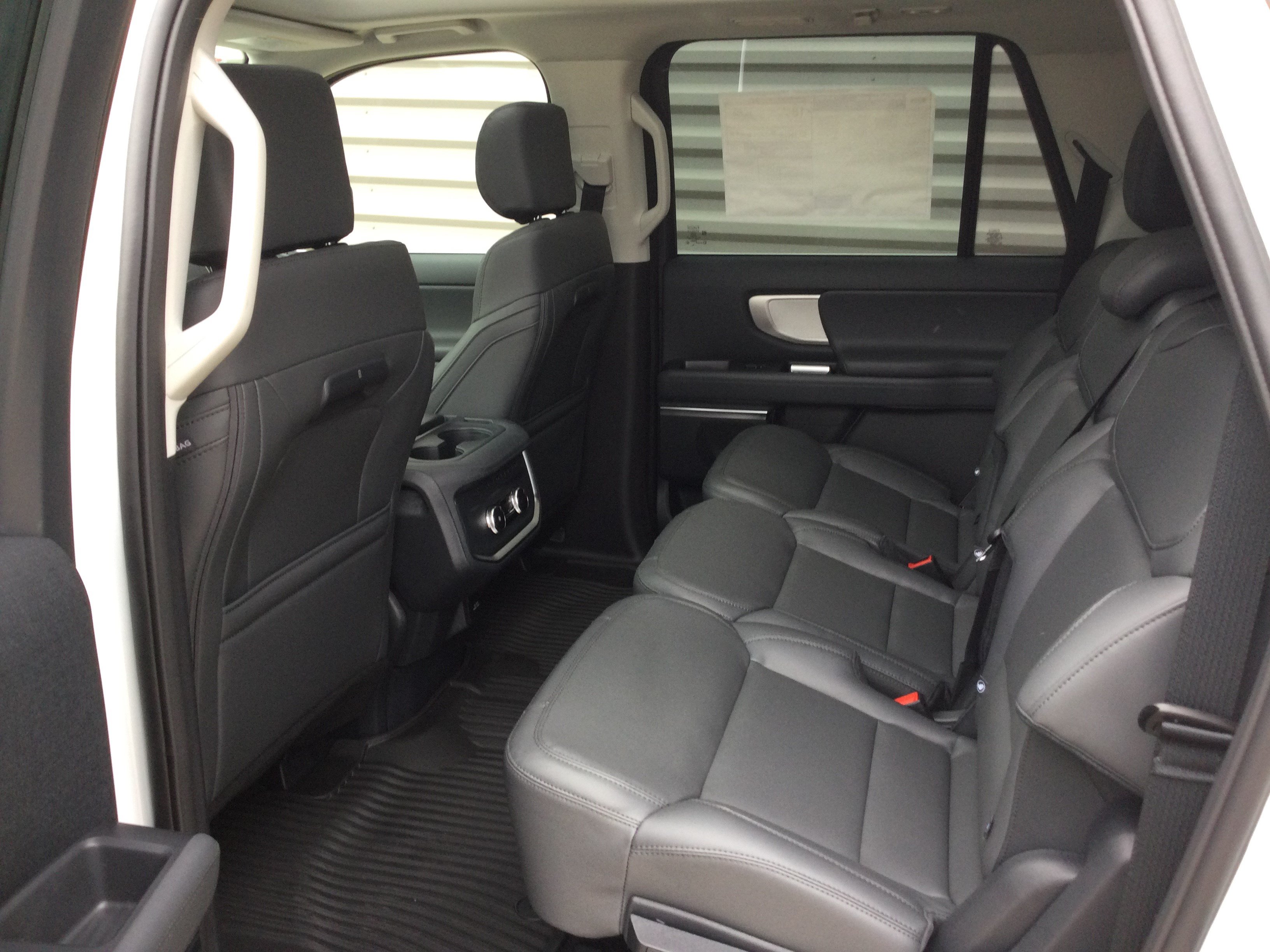 New 2026 Ford Expedition Max Active AWD/4WD image 7