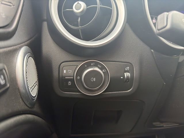 Used 2022 Alfa Romeo Stelvio Veloce image 41