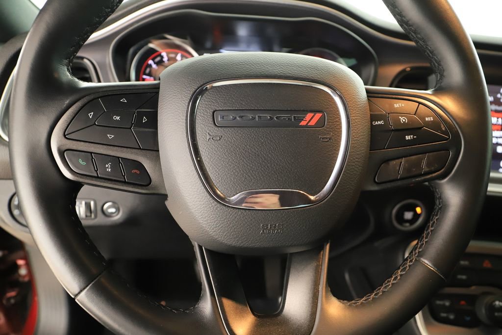 Used 2020 Dodge Challenger SXT image 22