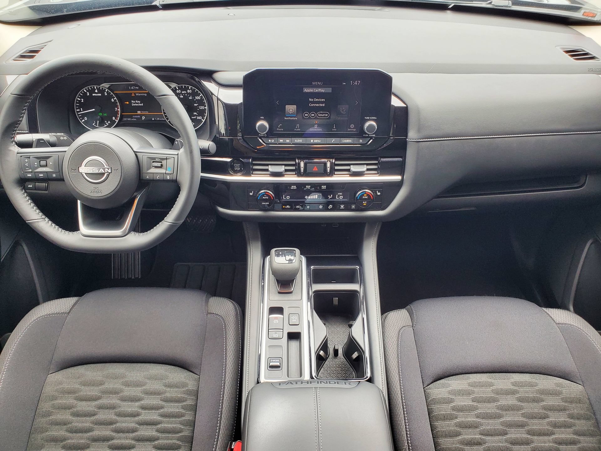 Used 2025 Nissan Pathfinder SV FWD image 15