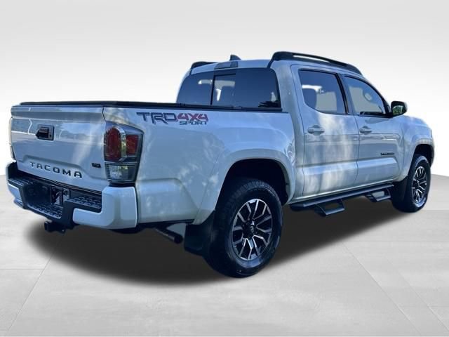 Certified 2023 Toyota Tacoma TRD Sport AWD/4WD image 9