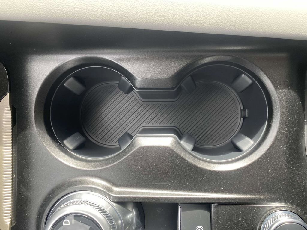 New 2025 Ford Explorer Active w/ Active Comfort Package image 28