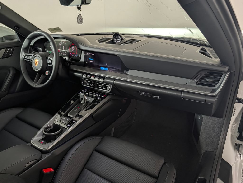 New 2026 Porsche 911 Carrera 4S AWD/4WD image 18