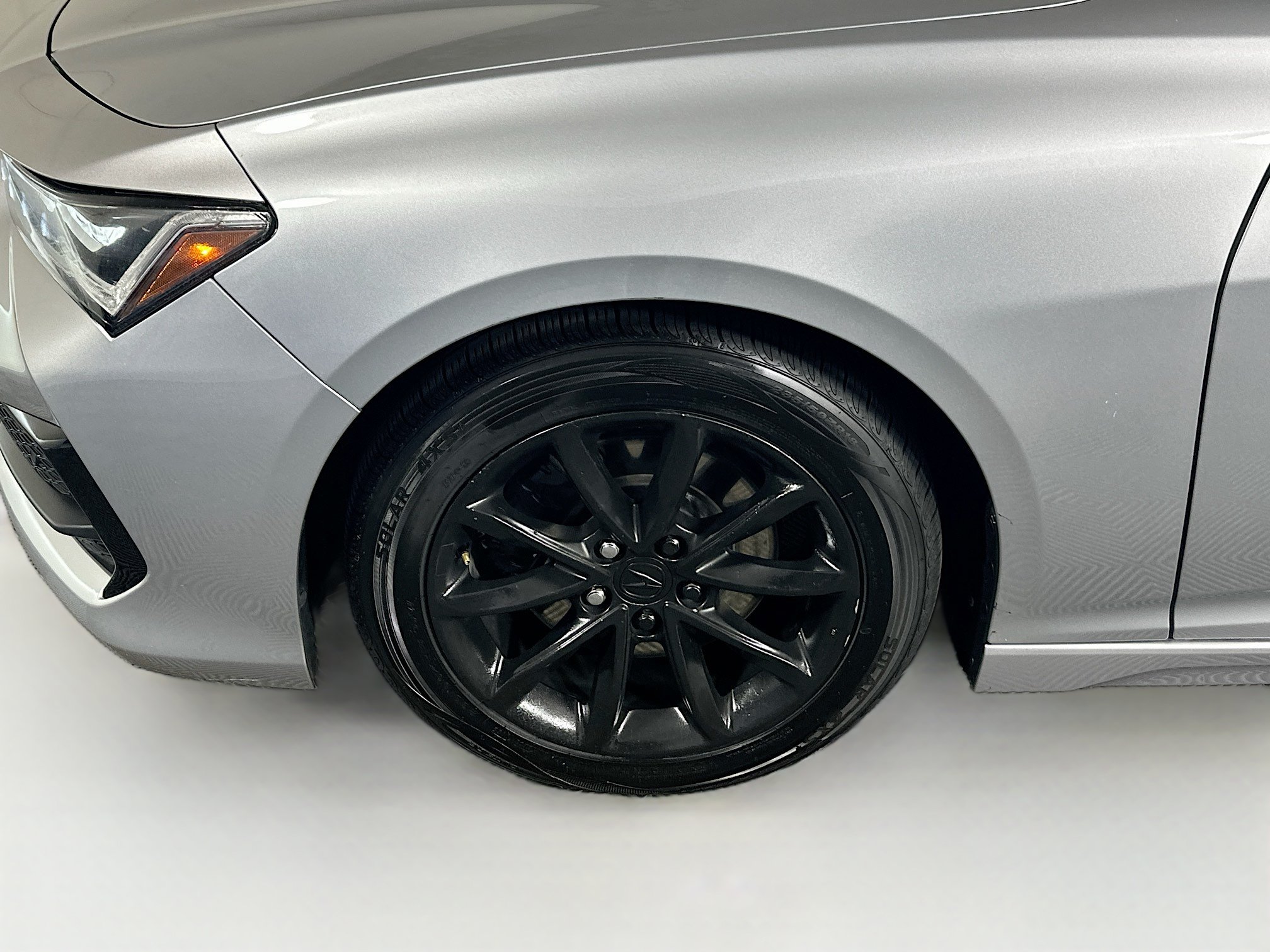 Used 2023 Acura TLX FWD image 11