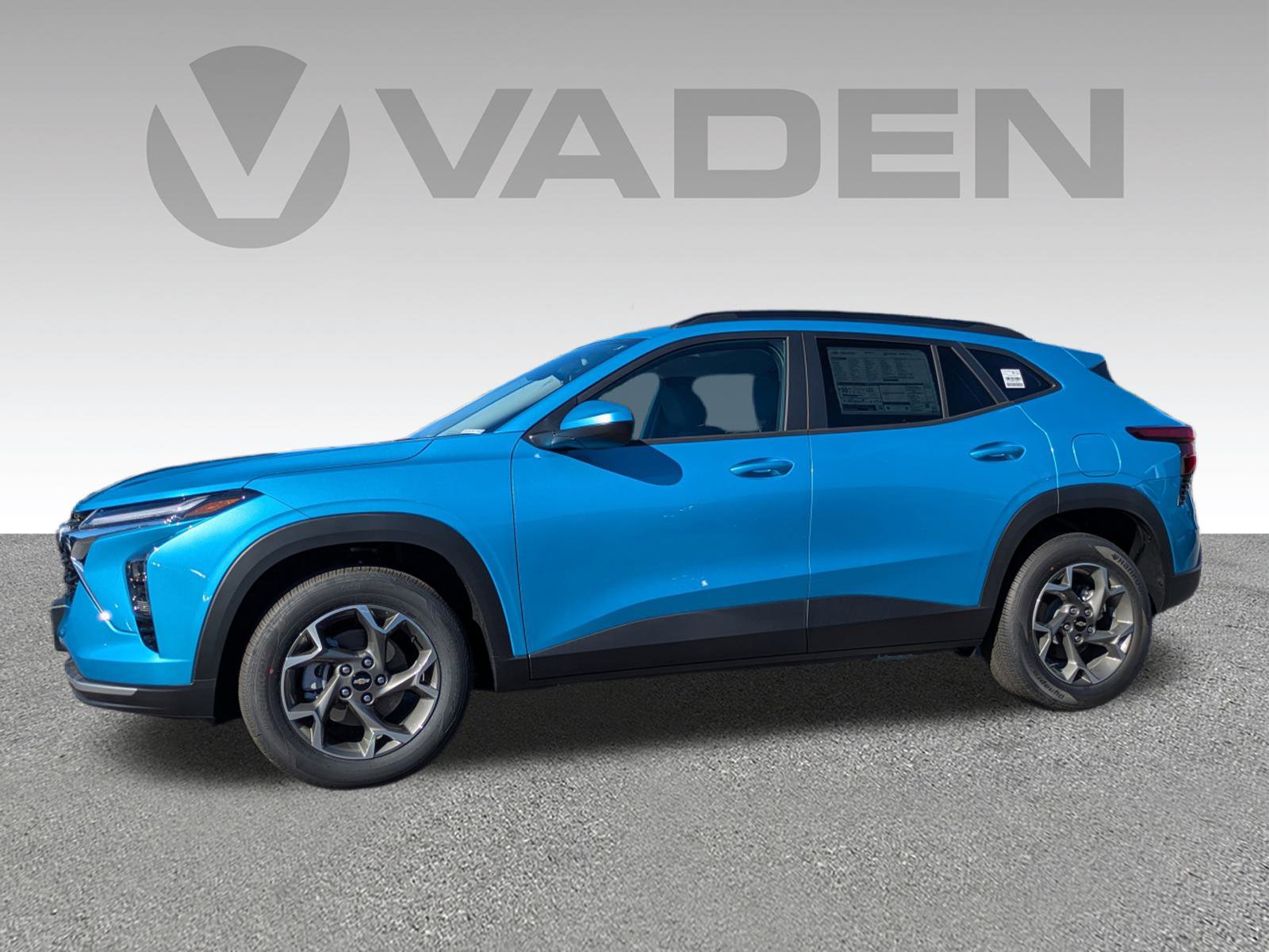 New 2026 Chevrolet Trax LT w/ Sunroof Package image 2