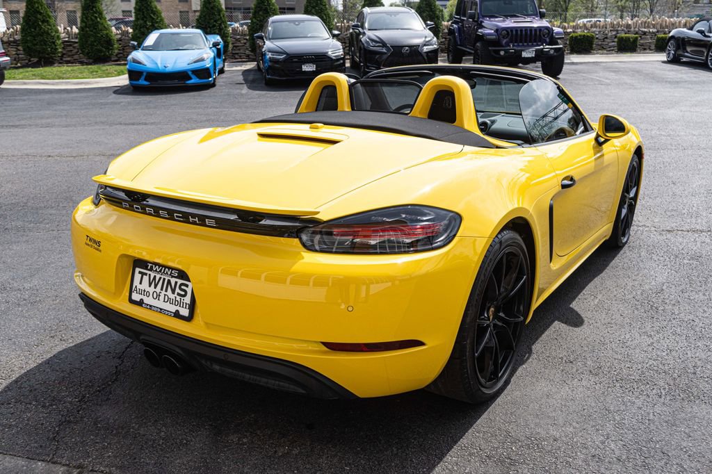 Used 2023 Porsche 718 Boxster S RWD image 36