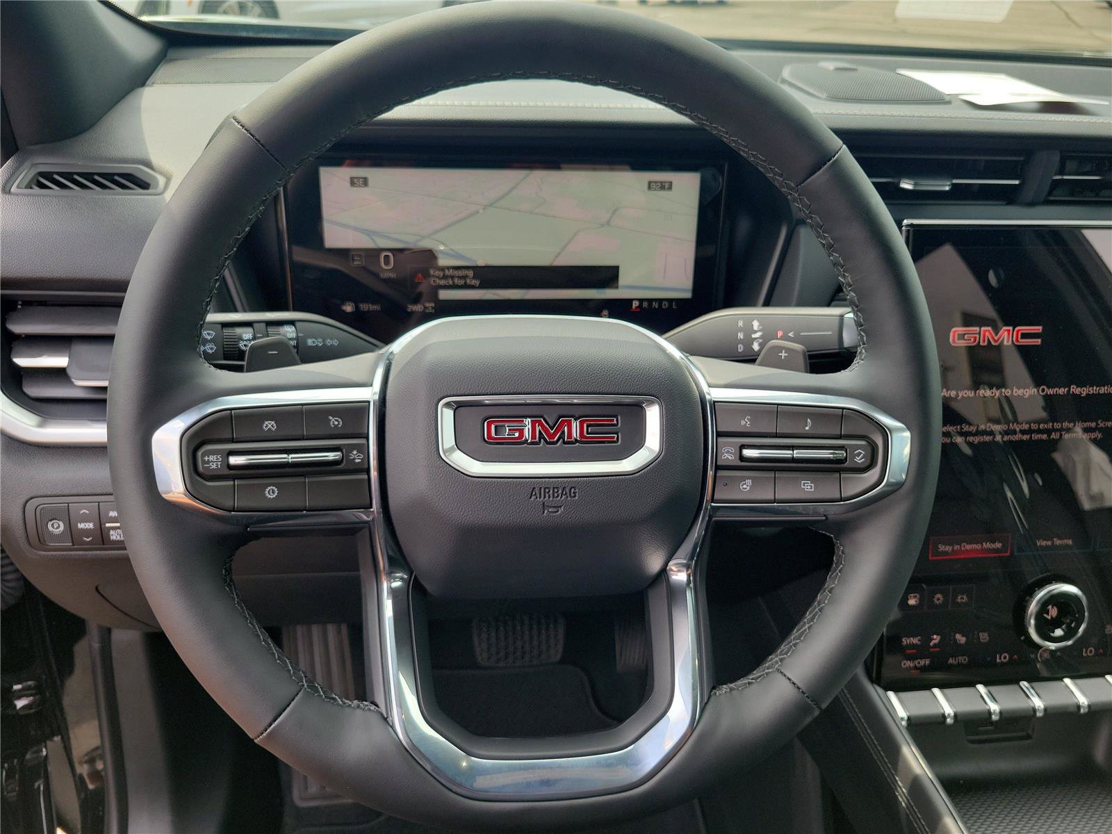 New 2027 GMC Terrain Elevation w/ Elevation Premium Package AWD/4WD image 19