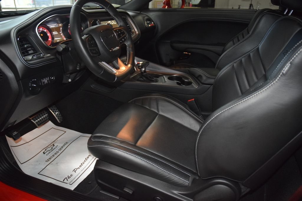 Used 2023 Dodge Challenger SRT Hellcat RWD image 36