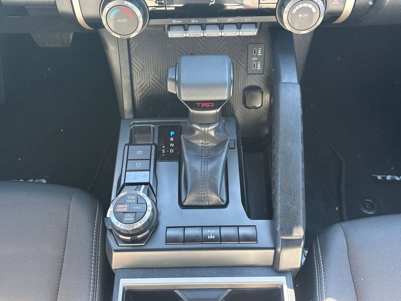 Used 2025 Toyota Tacoma TRD Off-Road image 37