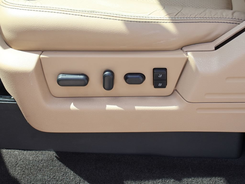 Used 2013 Ford F150 Lariat w/ Luxury Equipment Group AWD/4WD image 22
