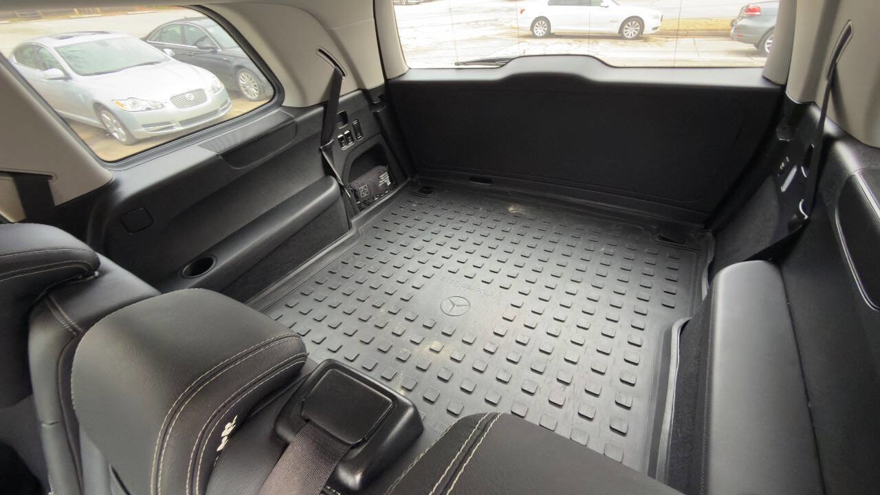Used 2014 Mercedes-Benz GL 550 4MATIC image 36