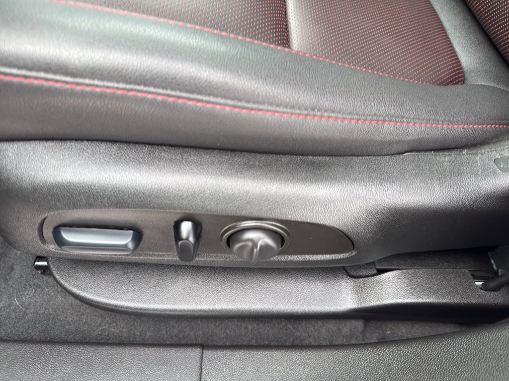 Used 2023 Chevrolet Blazer RS w/ Driver Confidence II Package image 16