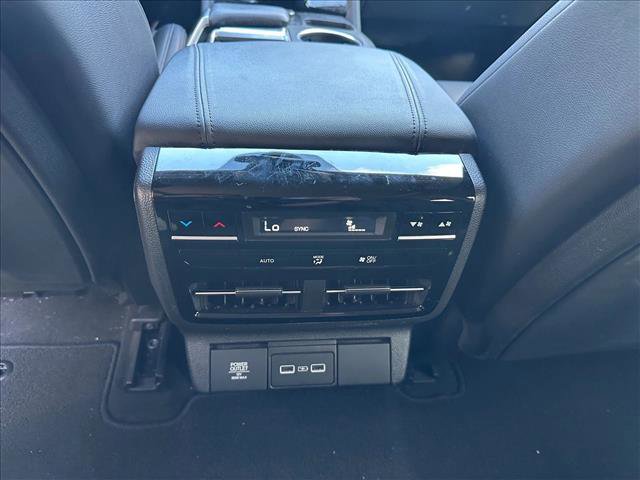 Used 2023 Acura MDX FWD image 23