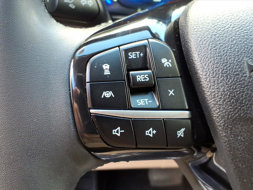 Used 2022 Ford Escape Titanium image 20