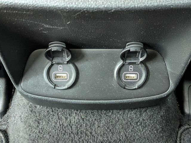 Used 2020 Hyundai Santa Fe SE FWD image 12