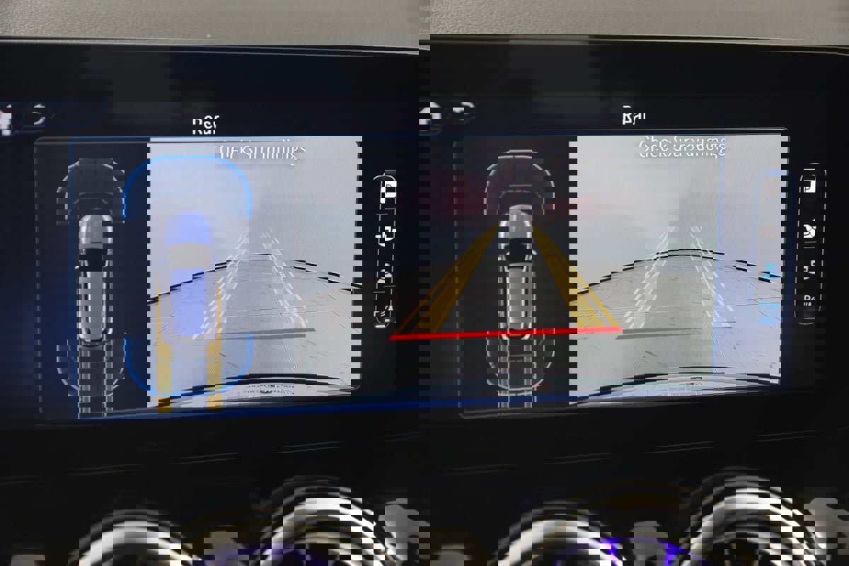 Used 2024 Mercedes-Benz GLA 35 AMG 4MATIC image 10