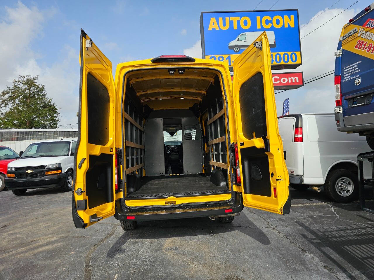 Used 2020 Ford Transit 250 250 3dr LWB High Roof Cargo Va w/ Load Area Protection Package image 12