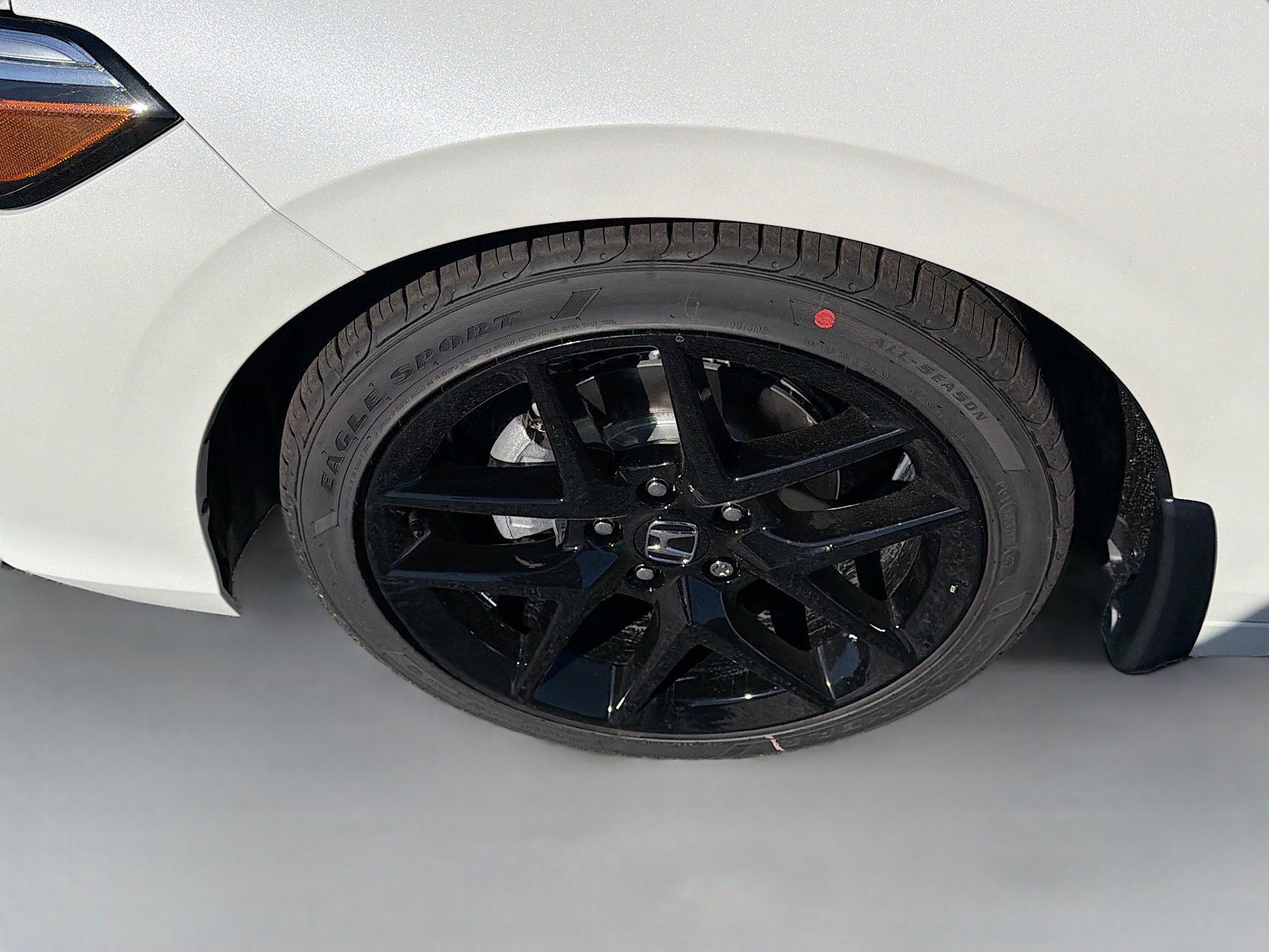 New 2026 Honda Civic Sport image 25