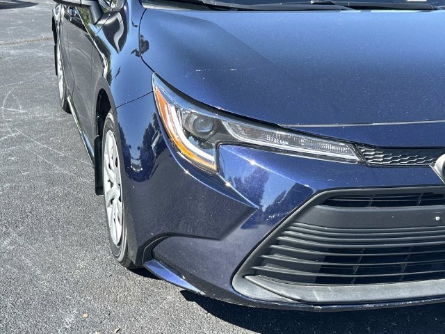 Used 2025 Toyota Corolla LE FWD image 10