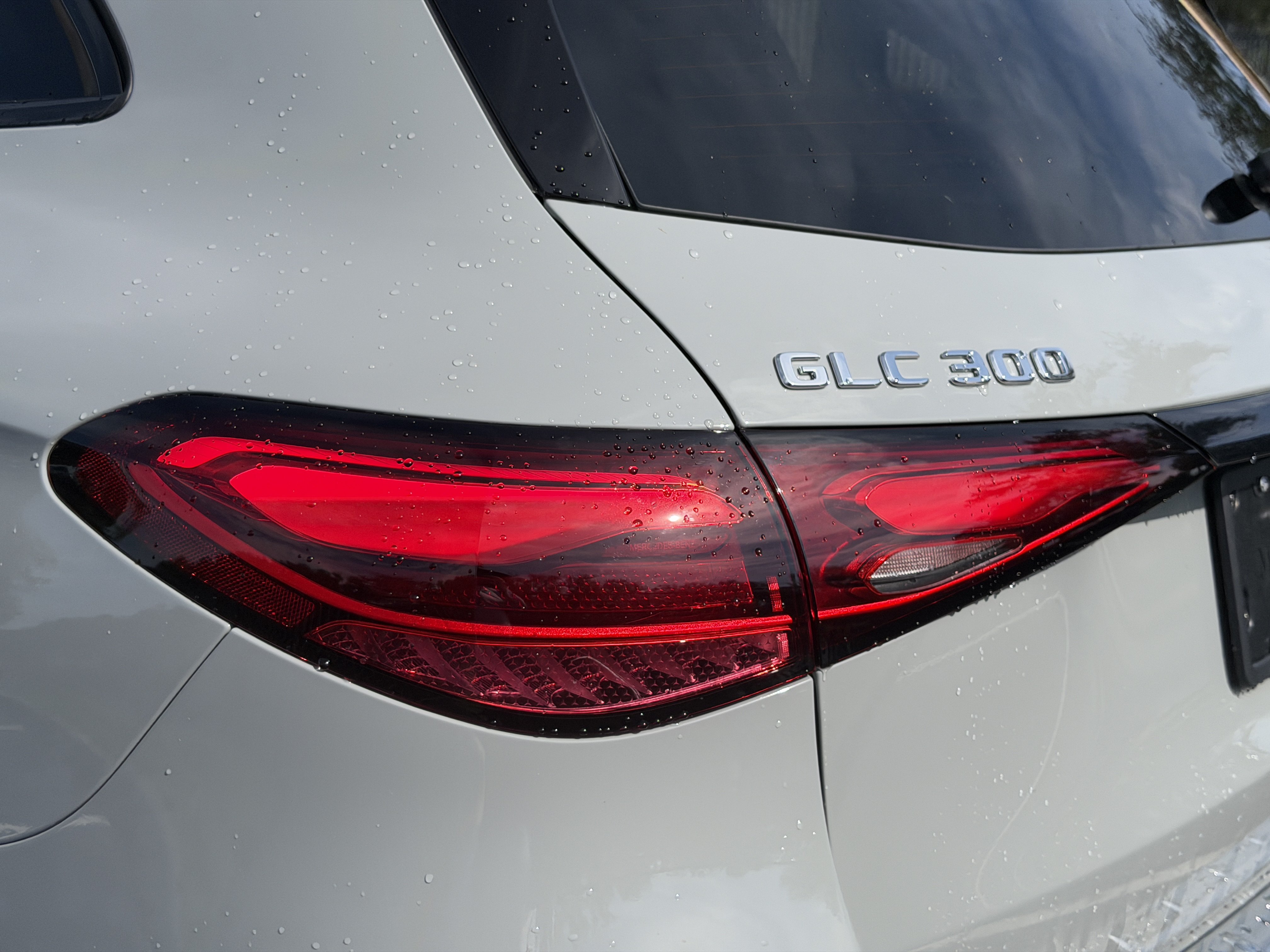 Used 2026 Mercedes-Benz GLC 300 image 13