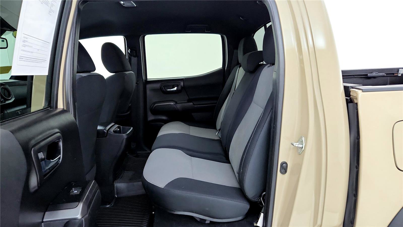 Used 2020 Toyota Tacoma TRD Off-Road image 20