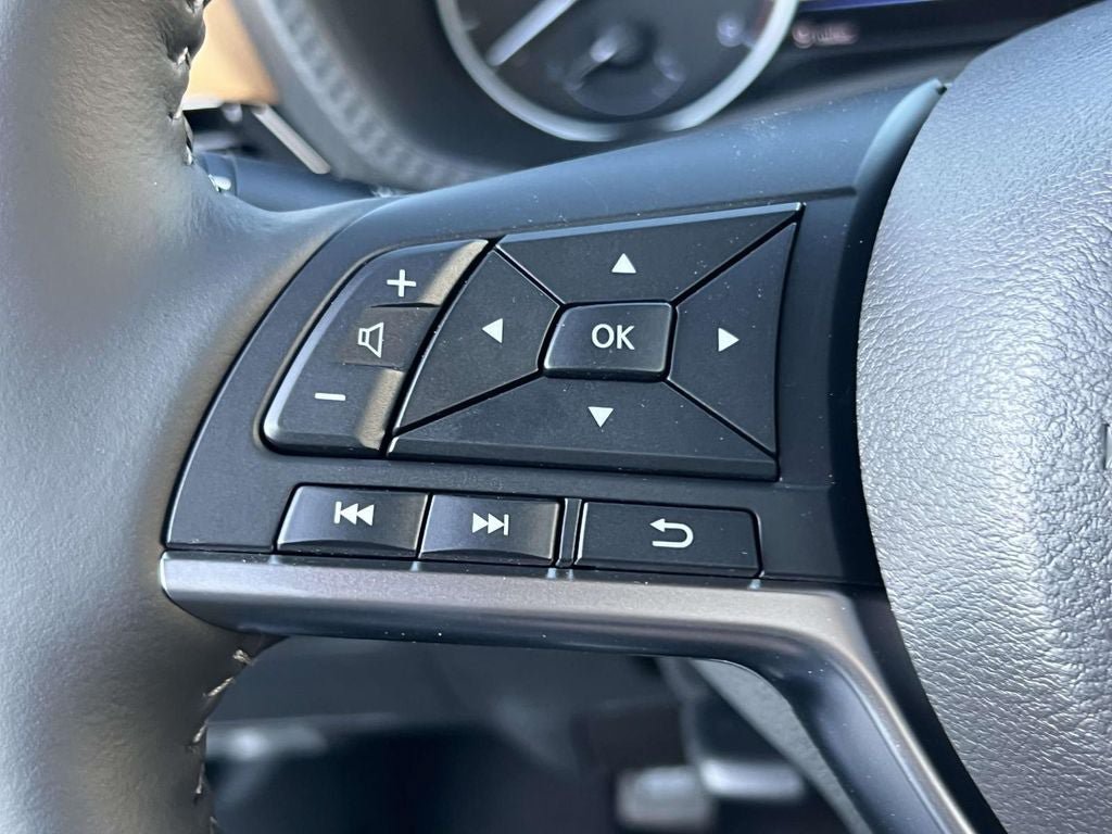 New 2025 Nissan Sentra SV w/ SV Premium Package FWD image 21