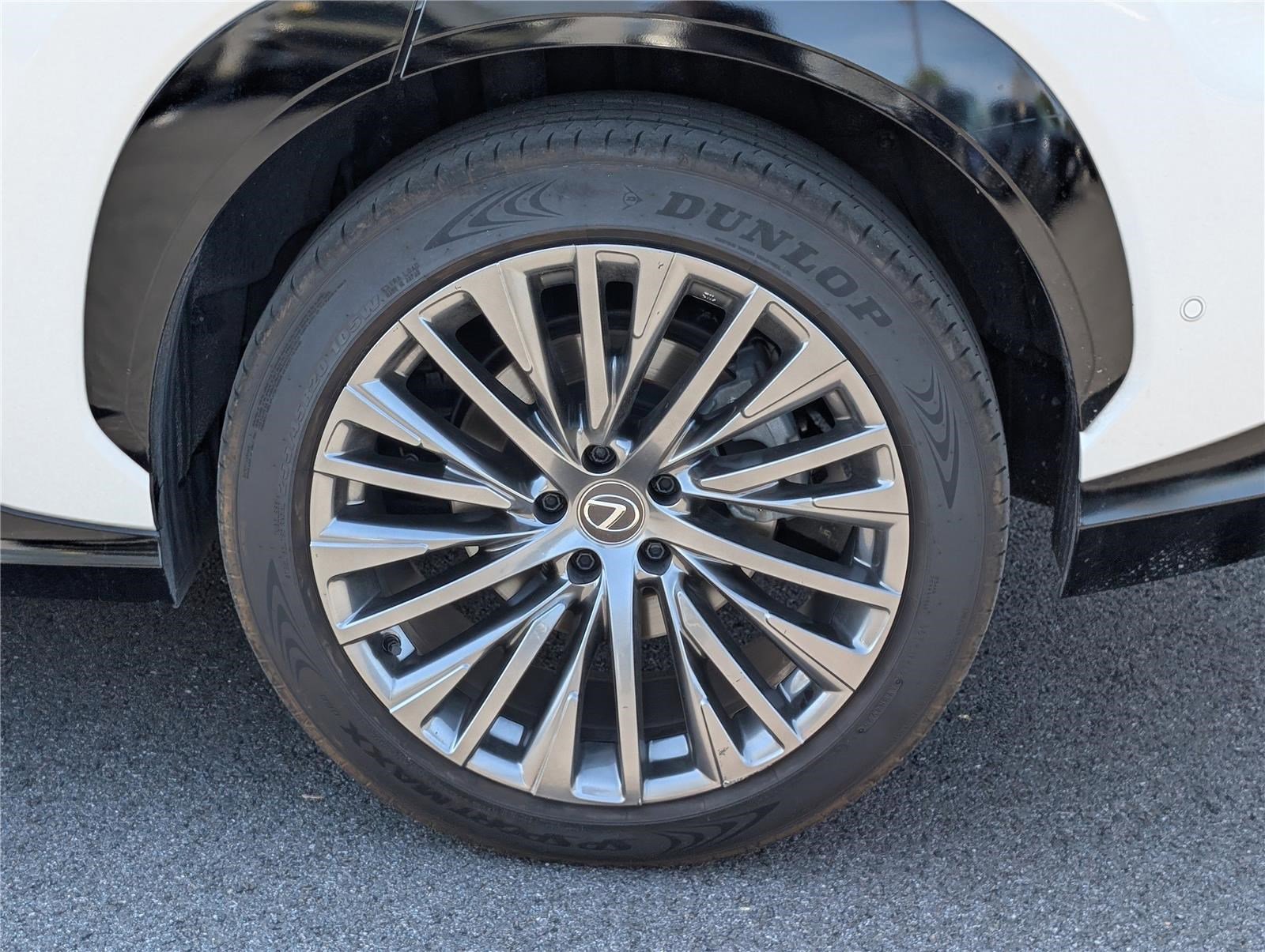 Used 2023 Lexus RZ 450e Premium w/ Accessory Package (2T) AWD/4WD image 10