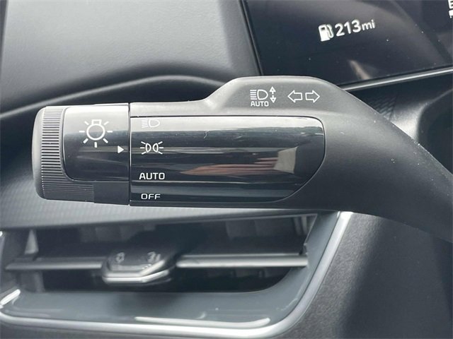 New 2025 Kia K4 GT-Line w/ GT-Line Sunroof Package image 29