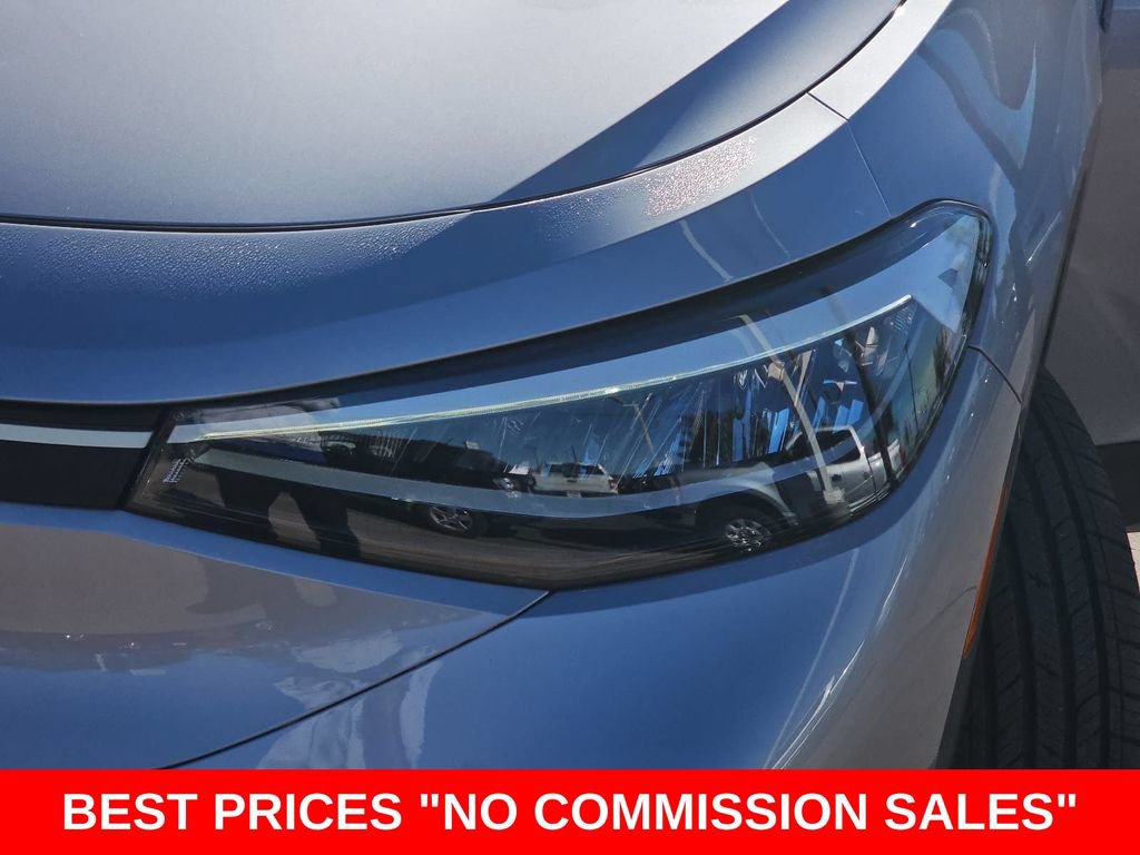Used 2023 Volkswagen ID.4 Pro AWD/4WD image 32