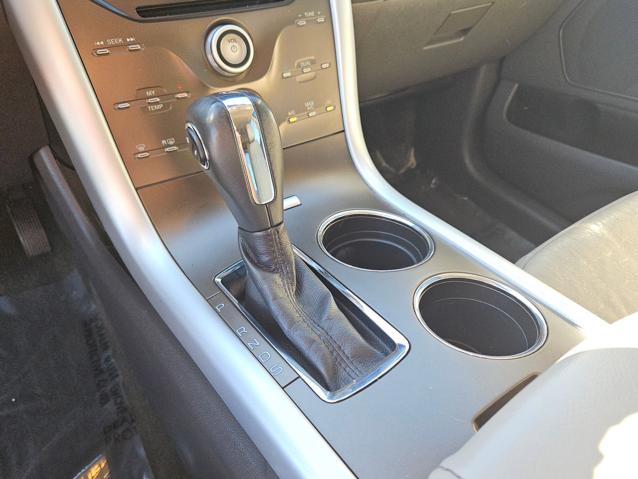 Used 2014 Ford Edge SEL w/ Equipment Group 205A image 16