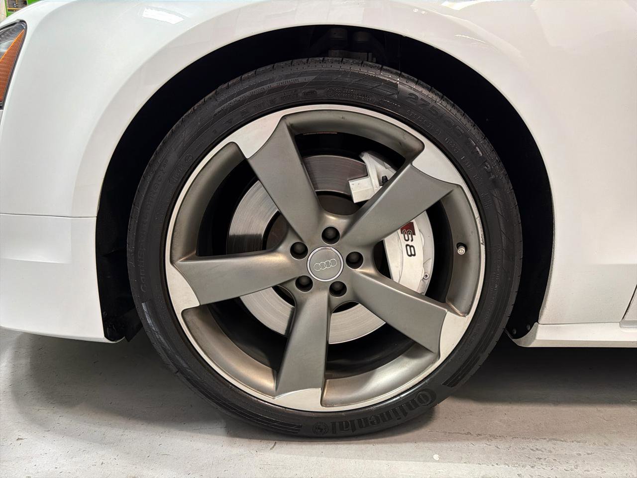 Used 2016 Audi S8 image 10