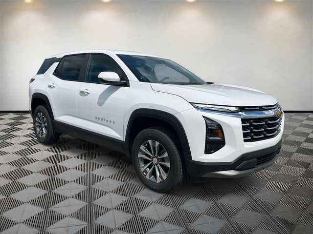 New 2027 Chevrolet Equinox LT w/ LPO, Floor Liner Package FWD image 8