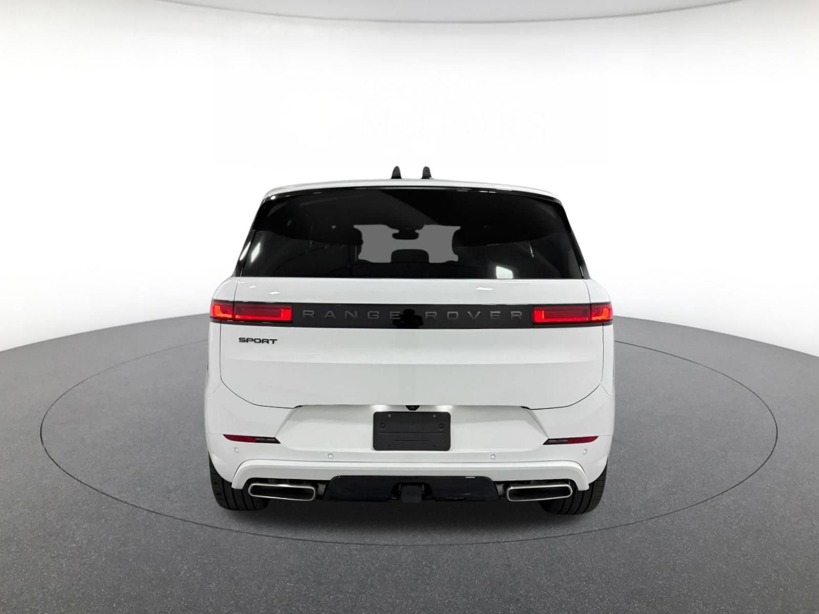New 2026 Land Rover Range Rover Sport Dynamic SE image 4