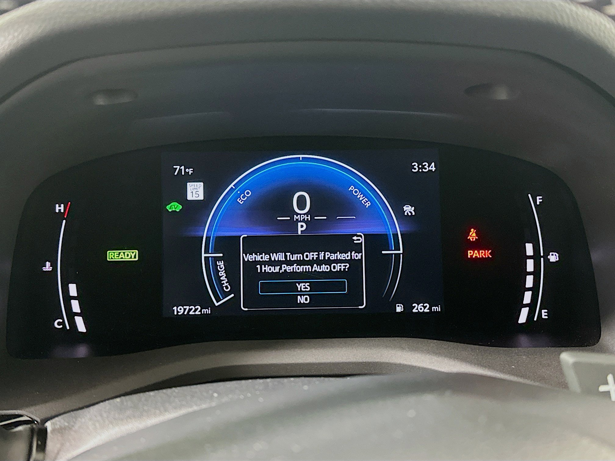 Used 2025 Toyota Camry SE image 19