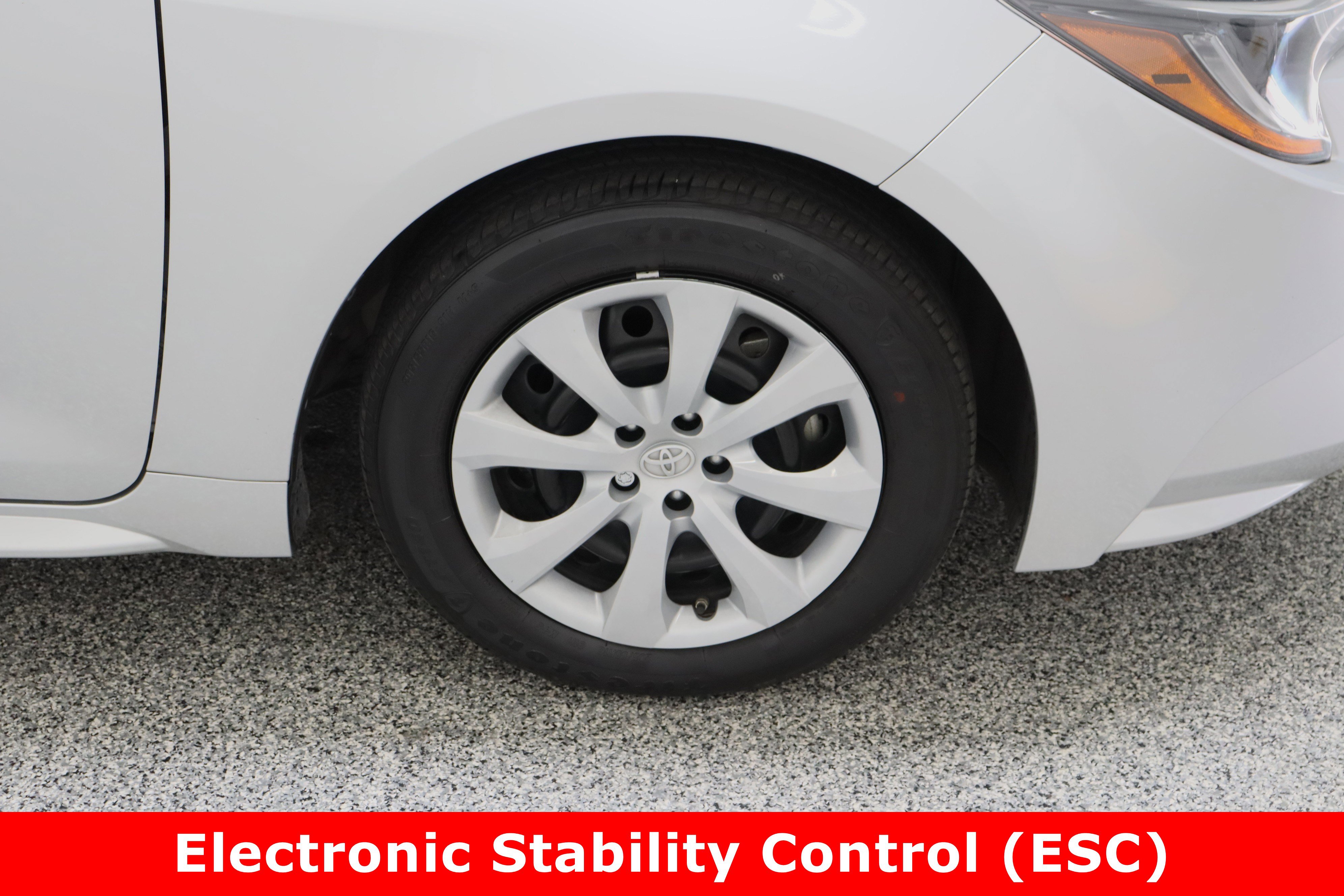 Certified 2023 Toyota Corolla LE FWD image 5