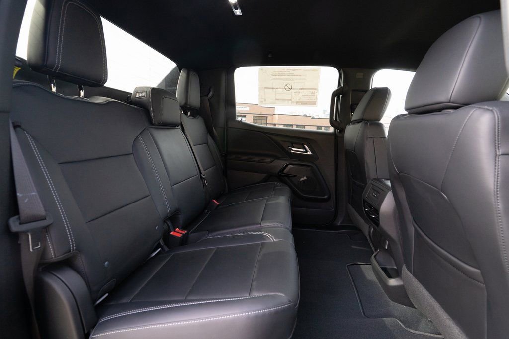 New 2025 Chevrolet Silverado EV LT image 12