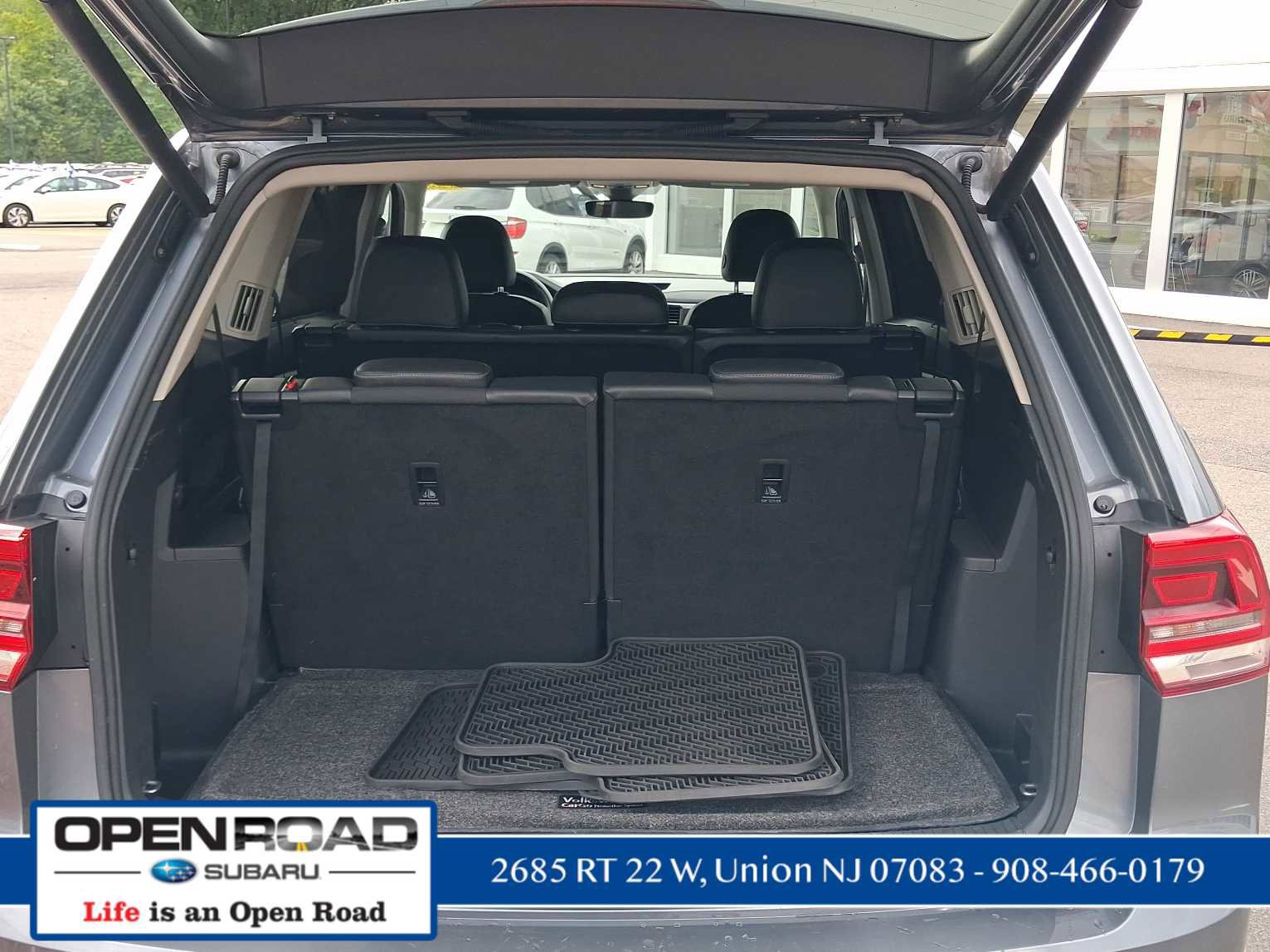 Used 2020 Volkswagen Atlas SE w/ Panoramic Sunroof Package AWD/4WD image 8