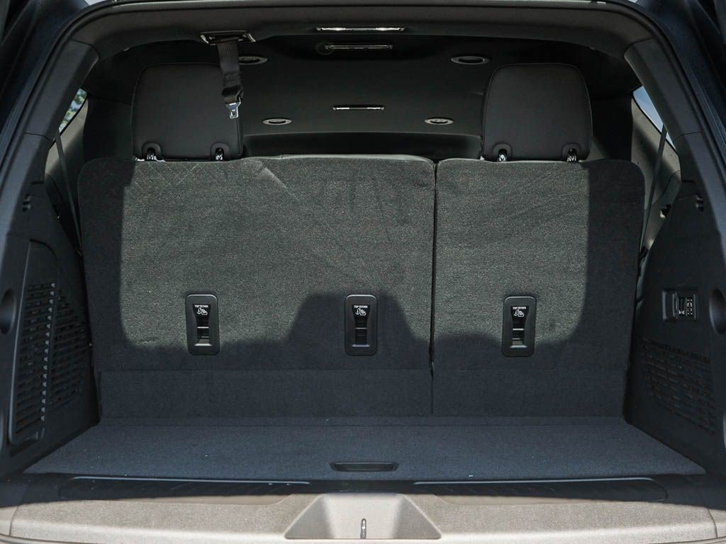 New 2026 Chevrolet Tahoe LT AWD/4WD image 8