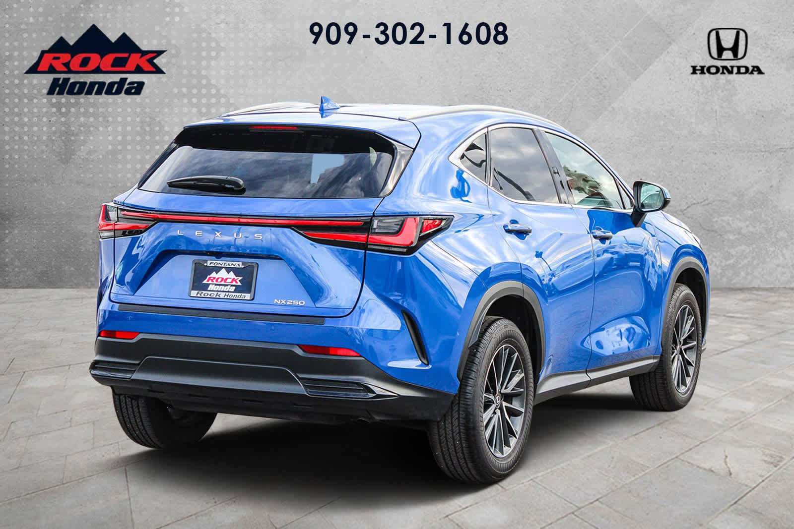 Used 2025 Lexus NX 250 FWD image 4