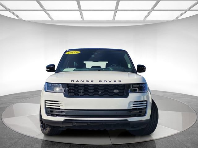 Used 2019 Land Rover Range Rover Supercharged AWD/4WD image 2