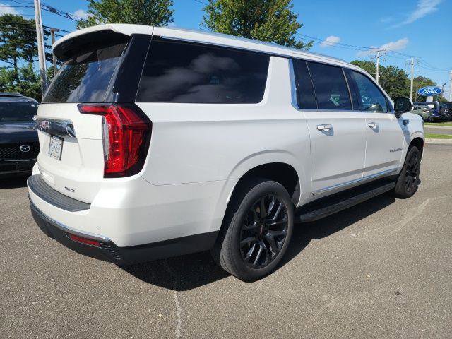 Used 2023 GMC Yukon XL SLT image 4
