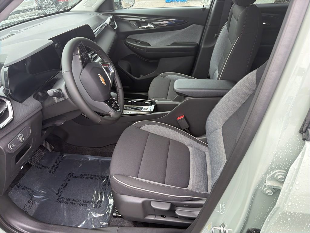 New 2026 Chevrolet TrailBlazer LT AWD/4WD image 9